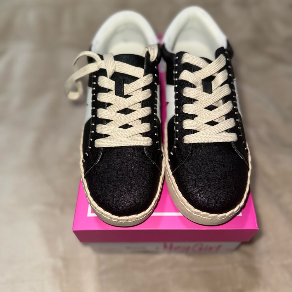 Hey Girl by Corkys Sneakers
